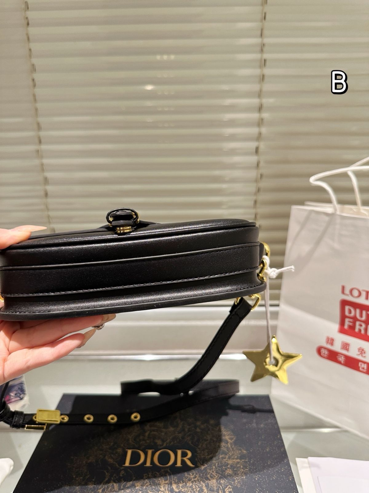 今日特価】Dior Bobby New Mini Bag / ディオール ボビー ニュー