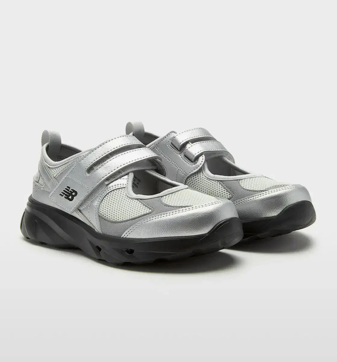 W New Balance ニューバランス ブリーズ SD2202 メタリック シルバー