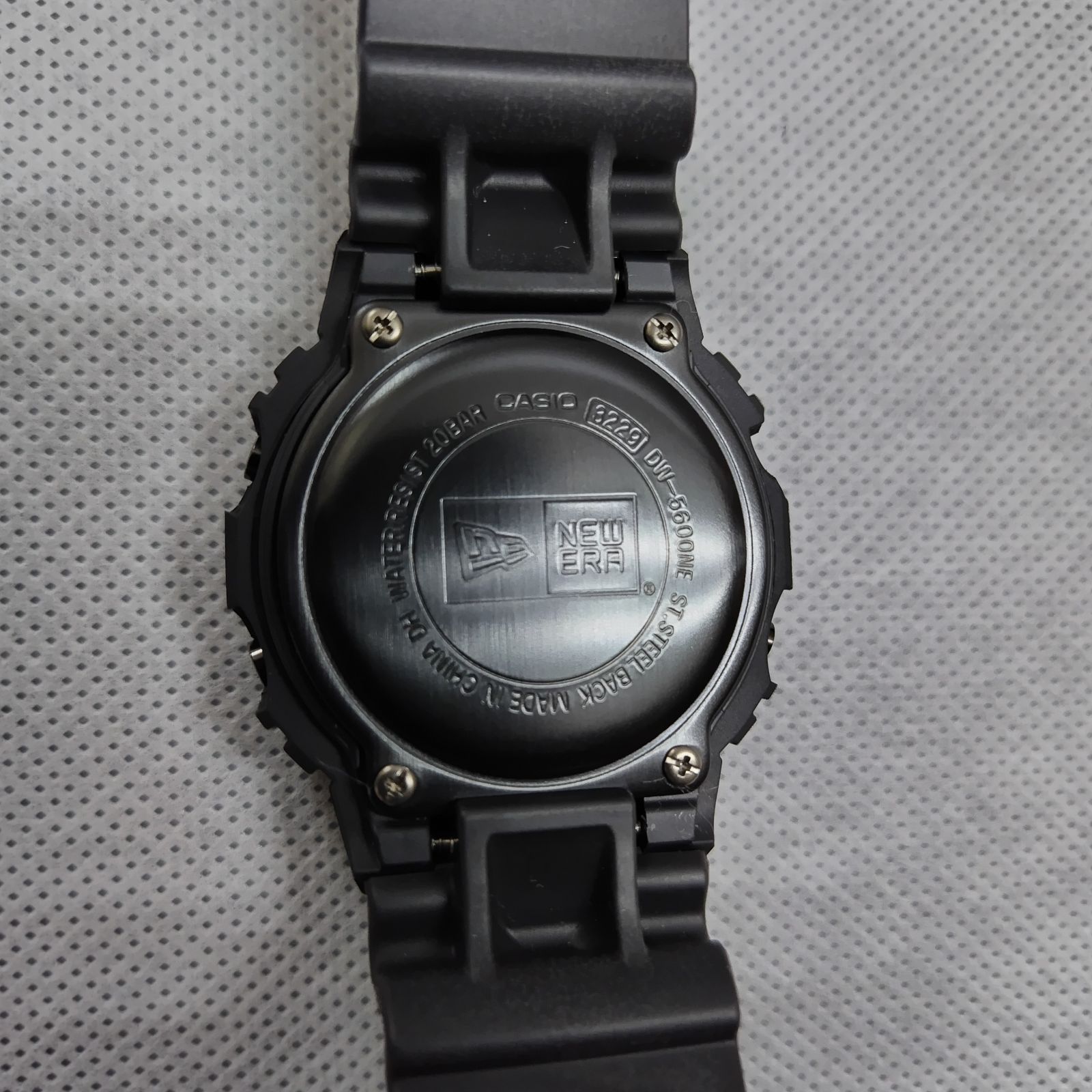 CASIO G-SHOCK NEW ERA コラボ DW-5600NE-1JR G-SHOCK CASIO DW-5600NE-1 NEWERA コラボレーション 限定モデル