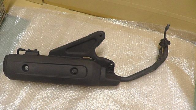 ギア4スト UA08J-002xxx の マフラー 1759885007