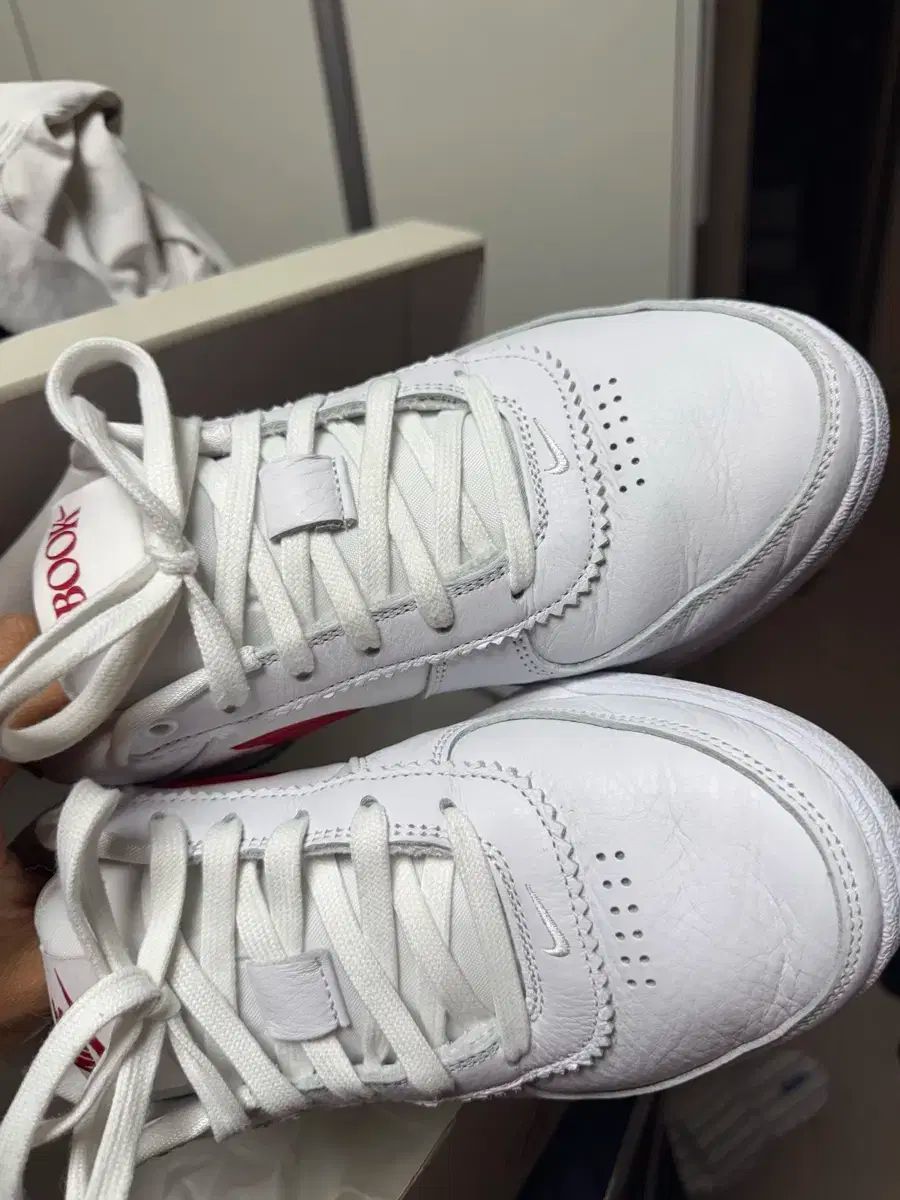 ナイキ デビン ブッカー ブック1 Book1 フォレスト ガンプ バスケシューズ