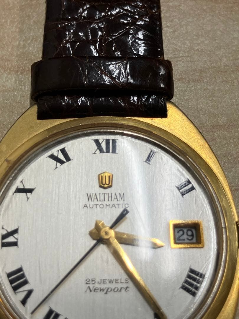 WALTHAM腕時計WORLD OVER Newportニューポート　稼働品 WALTHAM腕時計WORLD OVER Newportニューポート 稼働品 - メルカリ