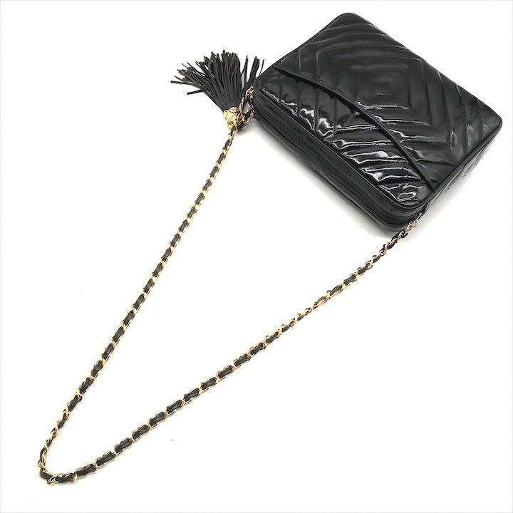 美品 CHANEL シャネル ココマーク ダイヤステッチ エナメル パテント