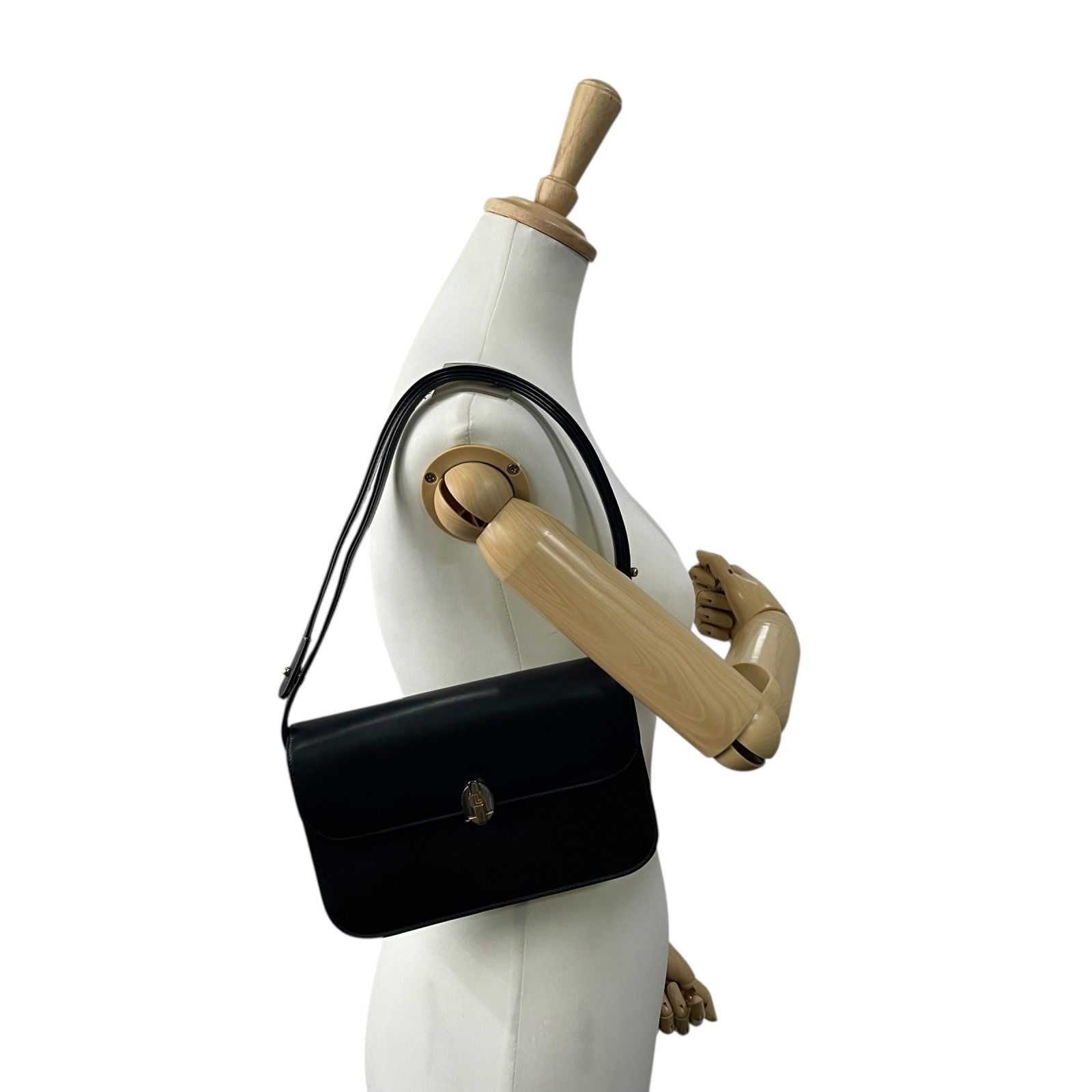 美品 ロウナーロンドン LAUNER LONDON 2WAY ハンドバッグ 美品 ロウナーロンドン LAUNER LONDON 2WAY ハンドバッグ