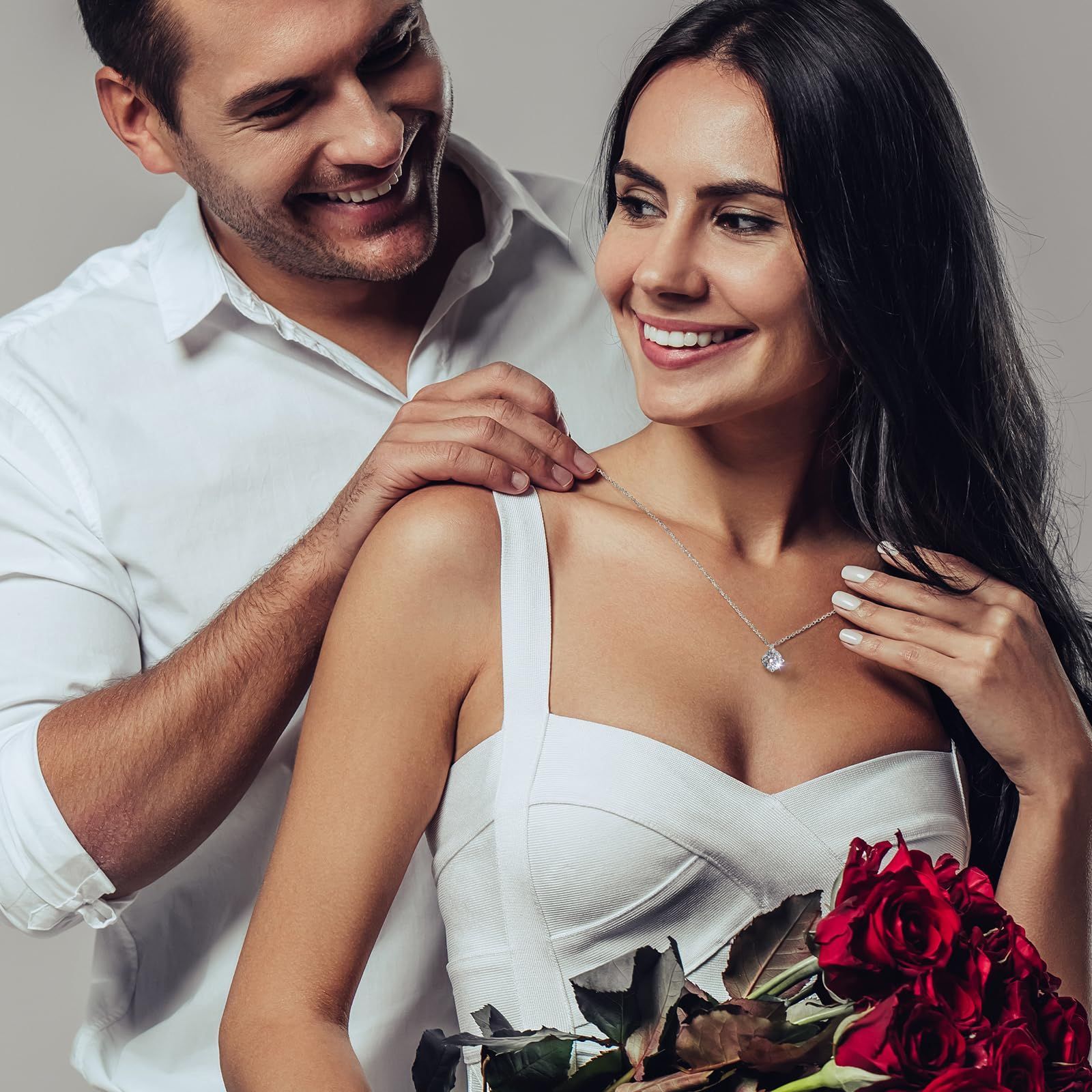 【ITEM半額以下！】 在庫処分 誕生日 女性へのプレゼント 人気 ボックス付き シンプル ホワイトゴールドメッキ 金属アレルギー対応 4本爪 45 5cm 人工ダイヤモンド 0.5|1.0|2.0|3.0|4.0ct 一粒ダイヤ S925スターリングシルバー 長さ調節 レディース 情報が満載。