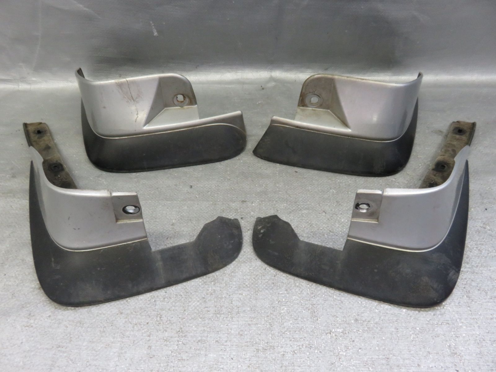 STD7360 日産 サニー FB15 純正 マッドガード フロント リア 前後 左右 4点セット 泥除け