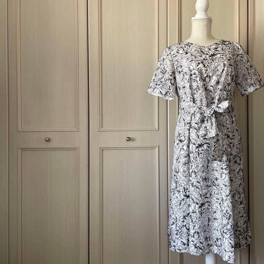 エムズグレイシー ノーカラー リボン ポケット ウール チェック