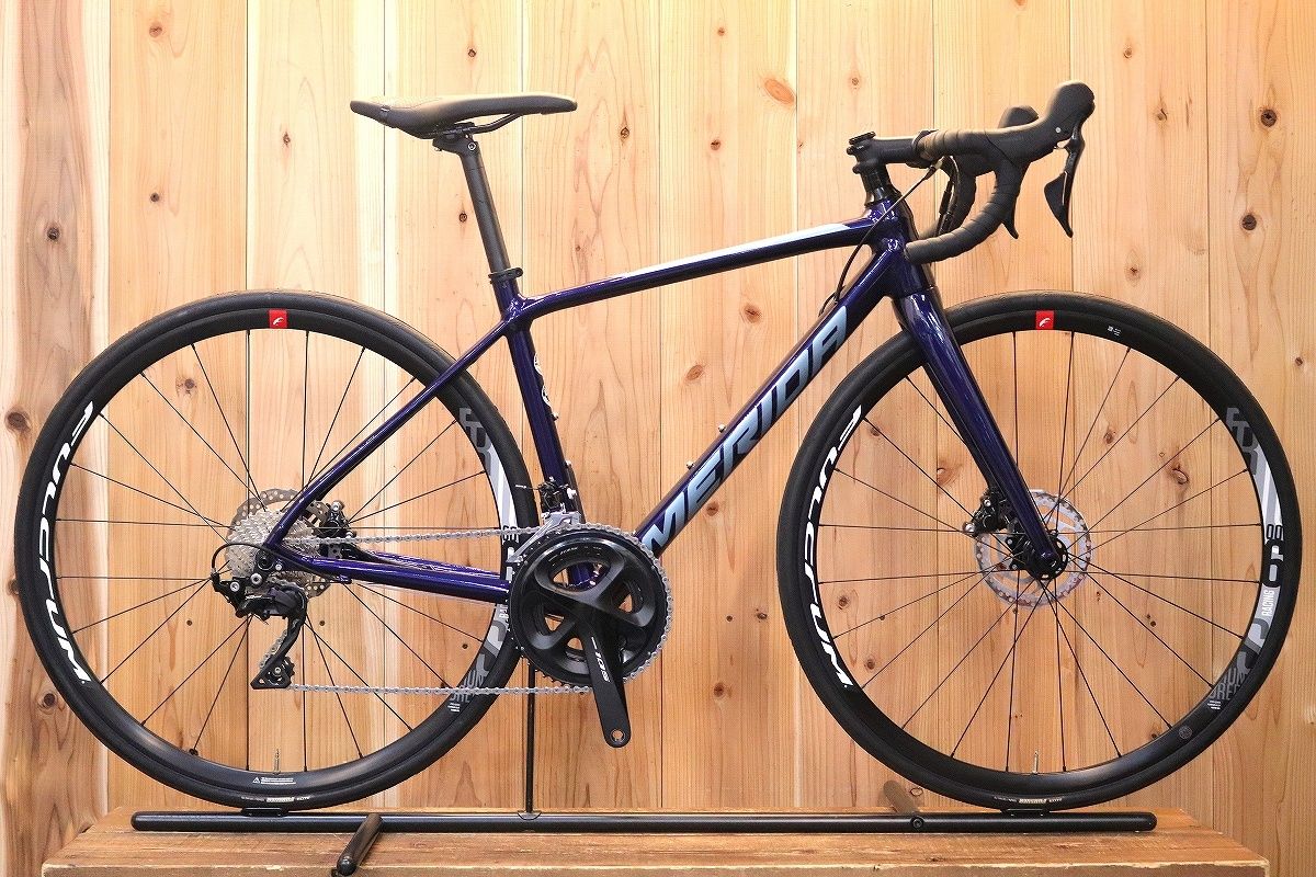 MERIDA SCULTURA700 ロードバイク SHIMANO 105 美品 メリダ MERIDA スクルトゥーラ SCULTURA 700 DISC 2023年モデル