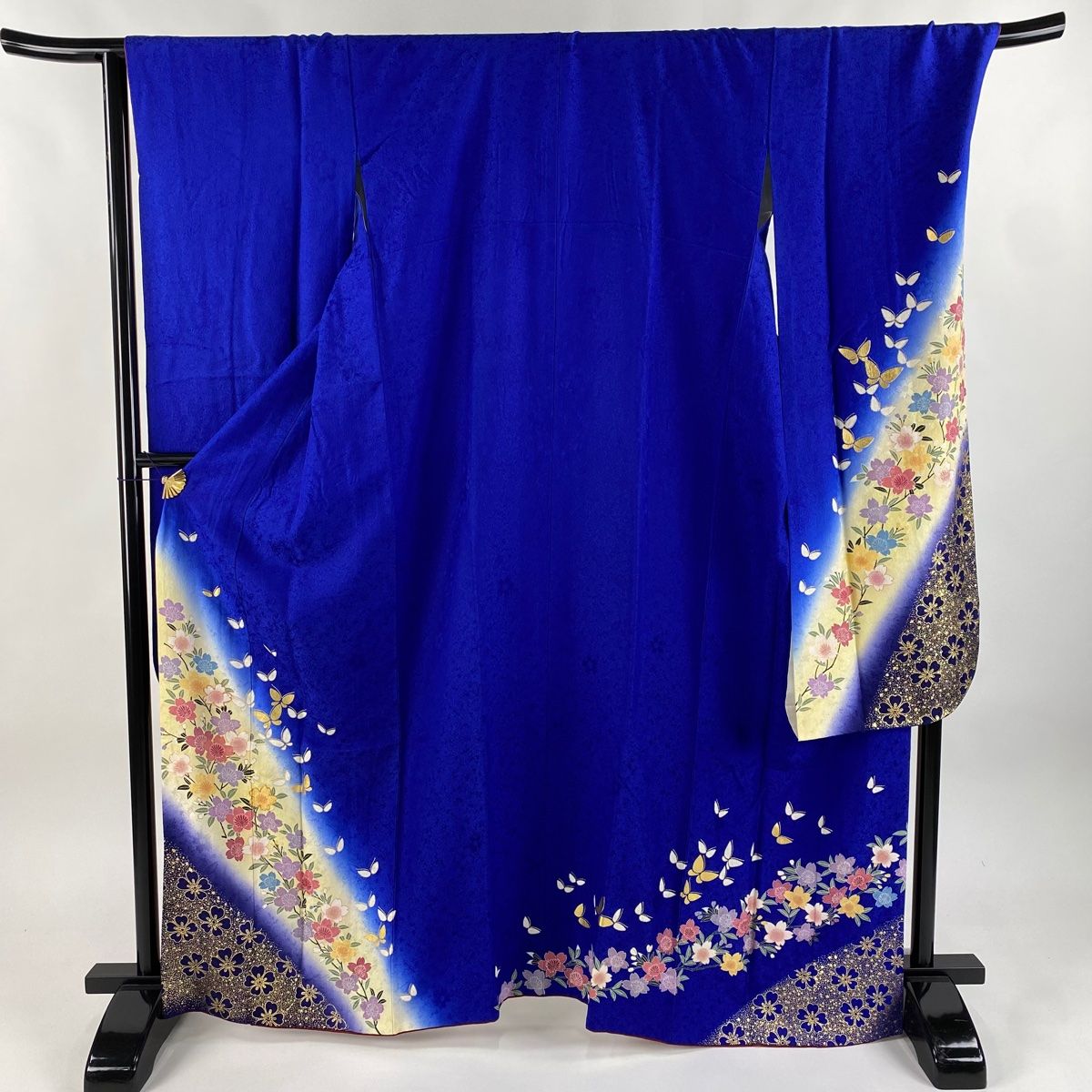 振袖 身丈164.5cm 裄丈70cm L 袷 桜 蝶 金糸 金彩 青 正絹 秀品