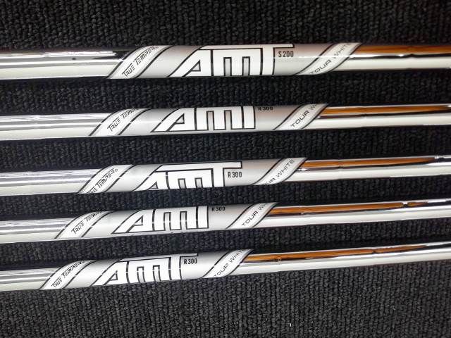 中古 アイアンセット タイトリスト 620 CB/AMT TOUR WHITE