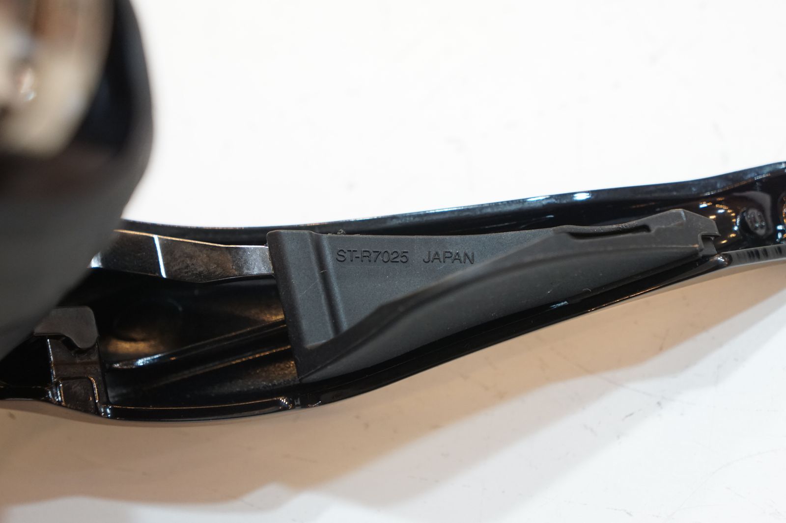 【大歓迎】 SHIMANO シマノ 105 ST-R7025 左のみ デュアルコントロールレバー | バイチャリ浦和ベース ケア