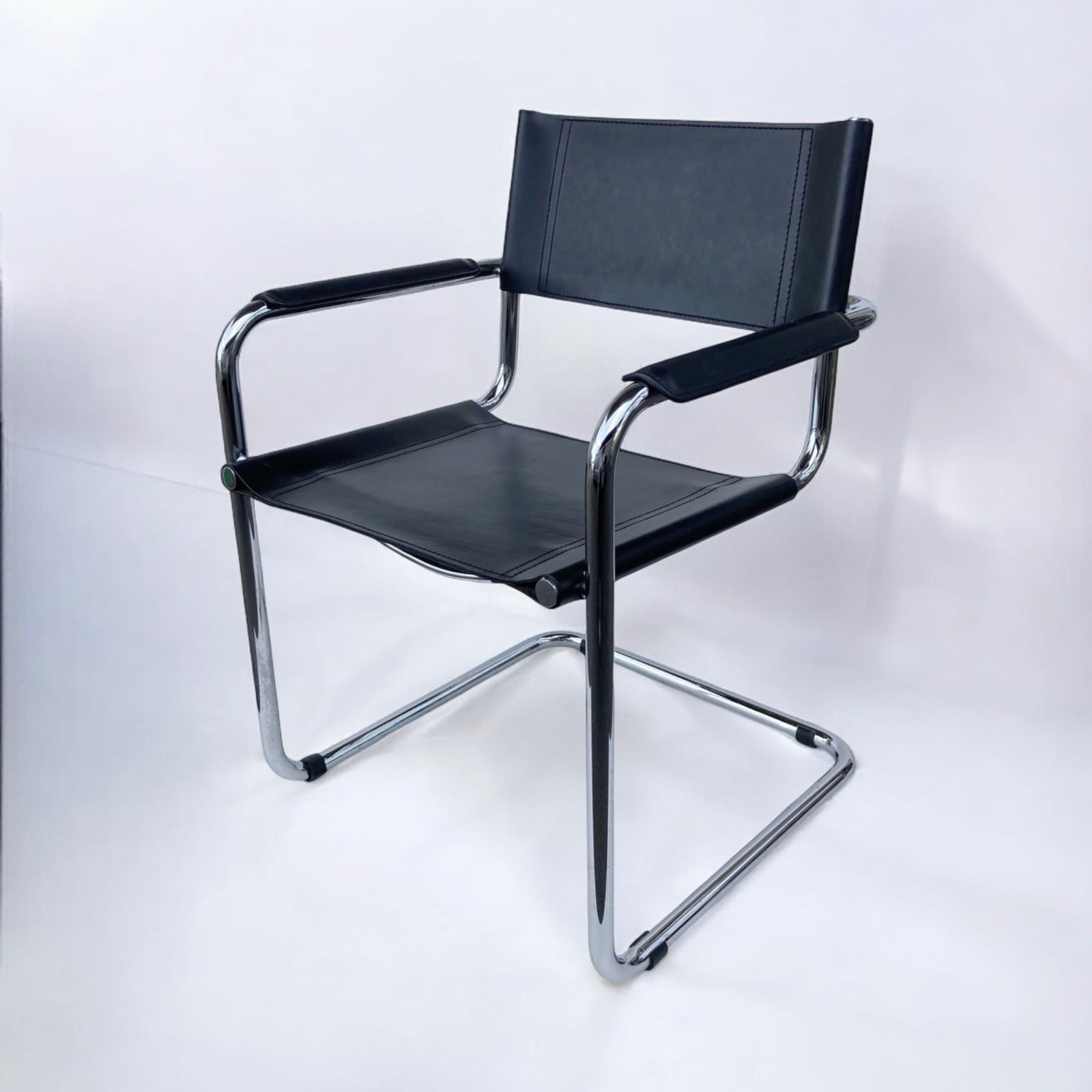 Mart Stam S34 Cantilever Chair Black マルトスタム カンティレバー チェア IDC 大塚家具 バウハウス  カンチレバー ③ - メルカリ