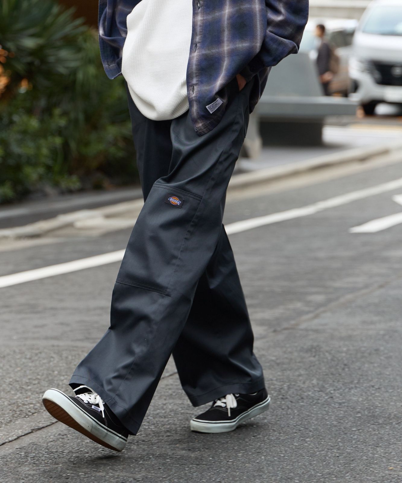 KNEE PANTS