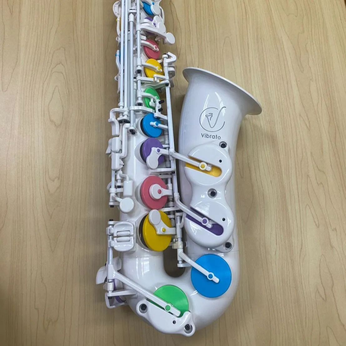 VIBRATO　SAX　A1S　Ⅲ　バイブラートサックス　レインボーパッド　アルトサックス　music　音楽　楽器　white　白　rainbow　虹　 シンプル　ポリカーボネイト　ABS樹脂　管楽器　吹奏楽　可愛い　木管楽器　ブランド　アンティーク　コンサート