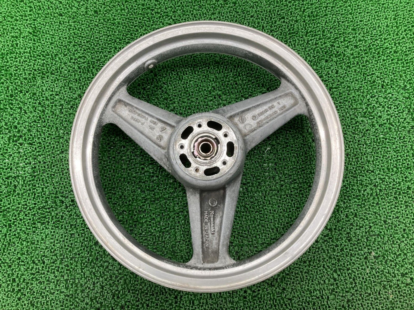 ゼファー750 フロントホイール 1274 カワサキ 純正 バイク 部品 ZR750C