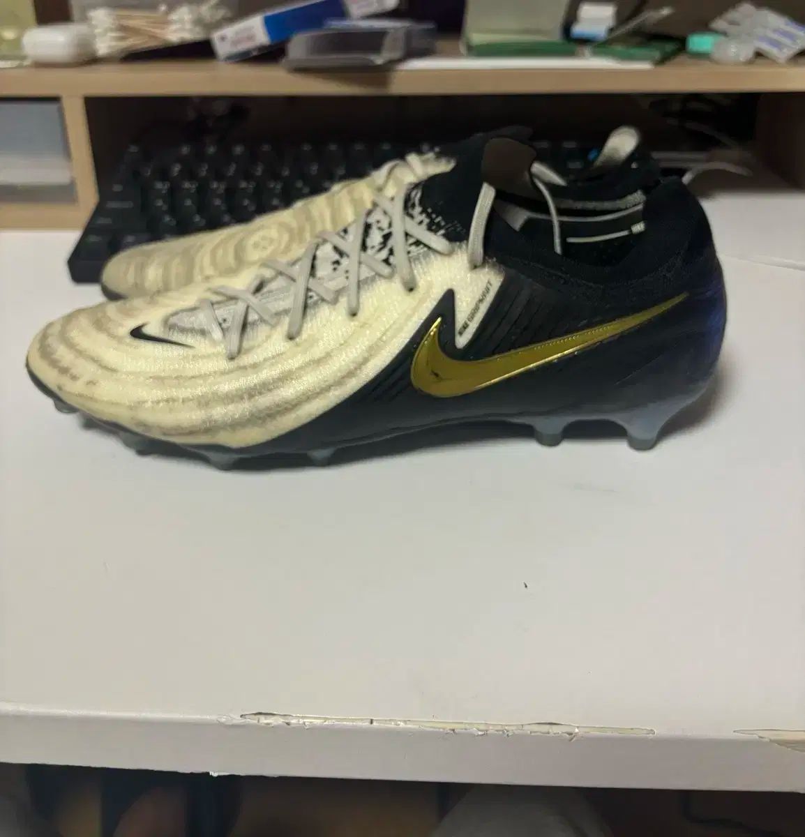 【雷市場（ポンジャン）商品韓国直送】 NIKE(ナイキ) ファントム Gx2 エリート Ag 285mm