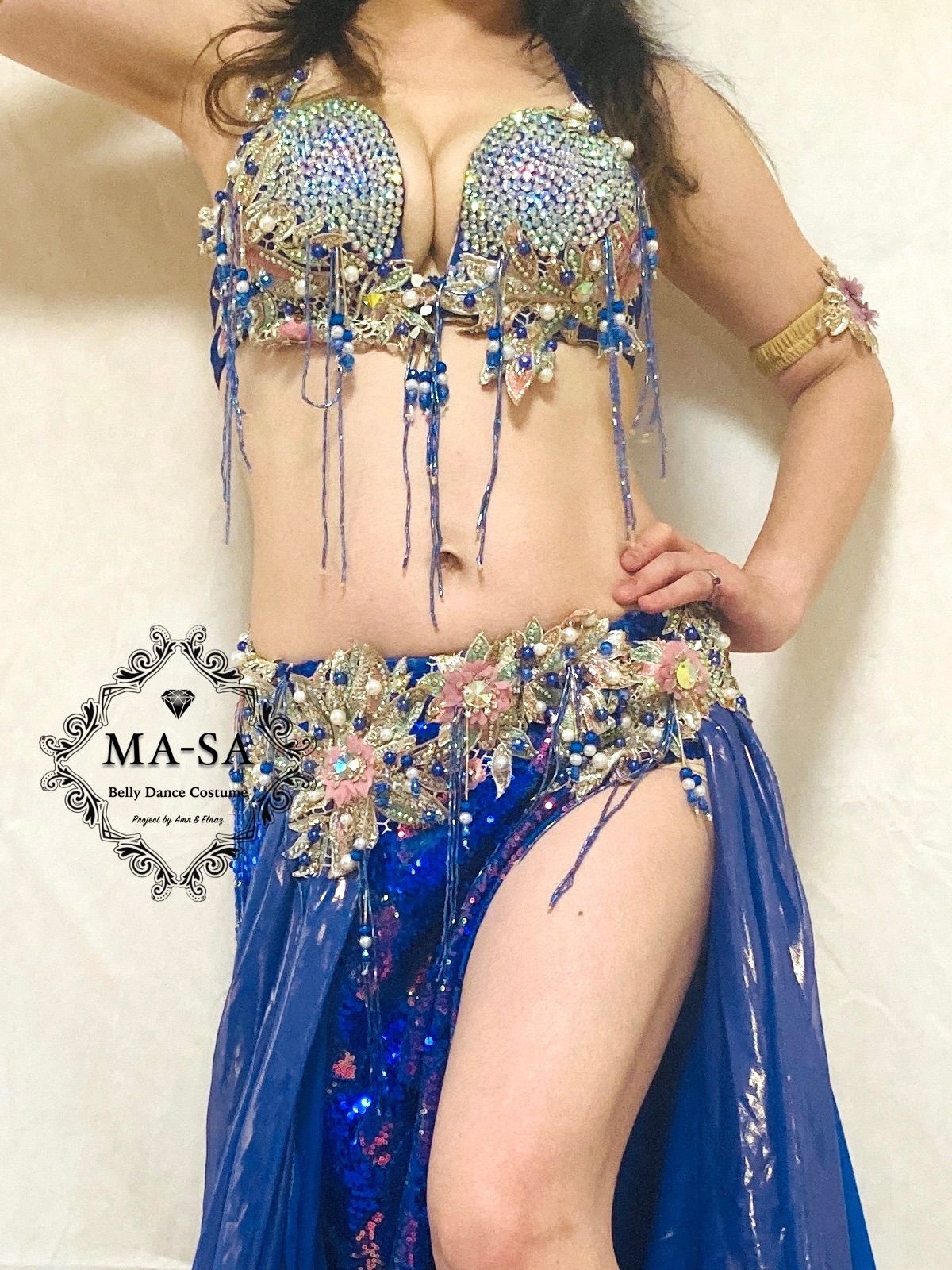 ベリーダンス衣装 深海の鱗（税・送料込み） Designed by Amr - メルカリ