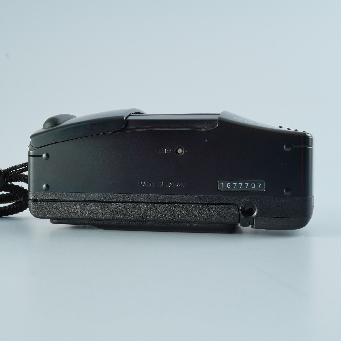 世界限定レア品 オリンパスO-productフィルムカメラ(1866) カメラ OLYMPUS オリンパス AF-1 ( Infinity ) TWIN QUARTZDATE