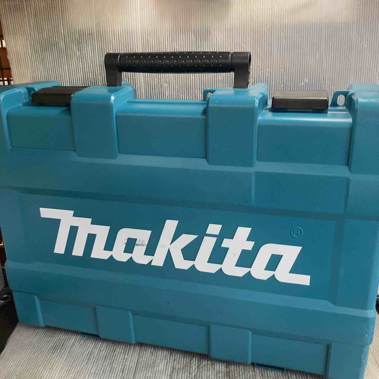 マキタ makita