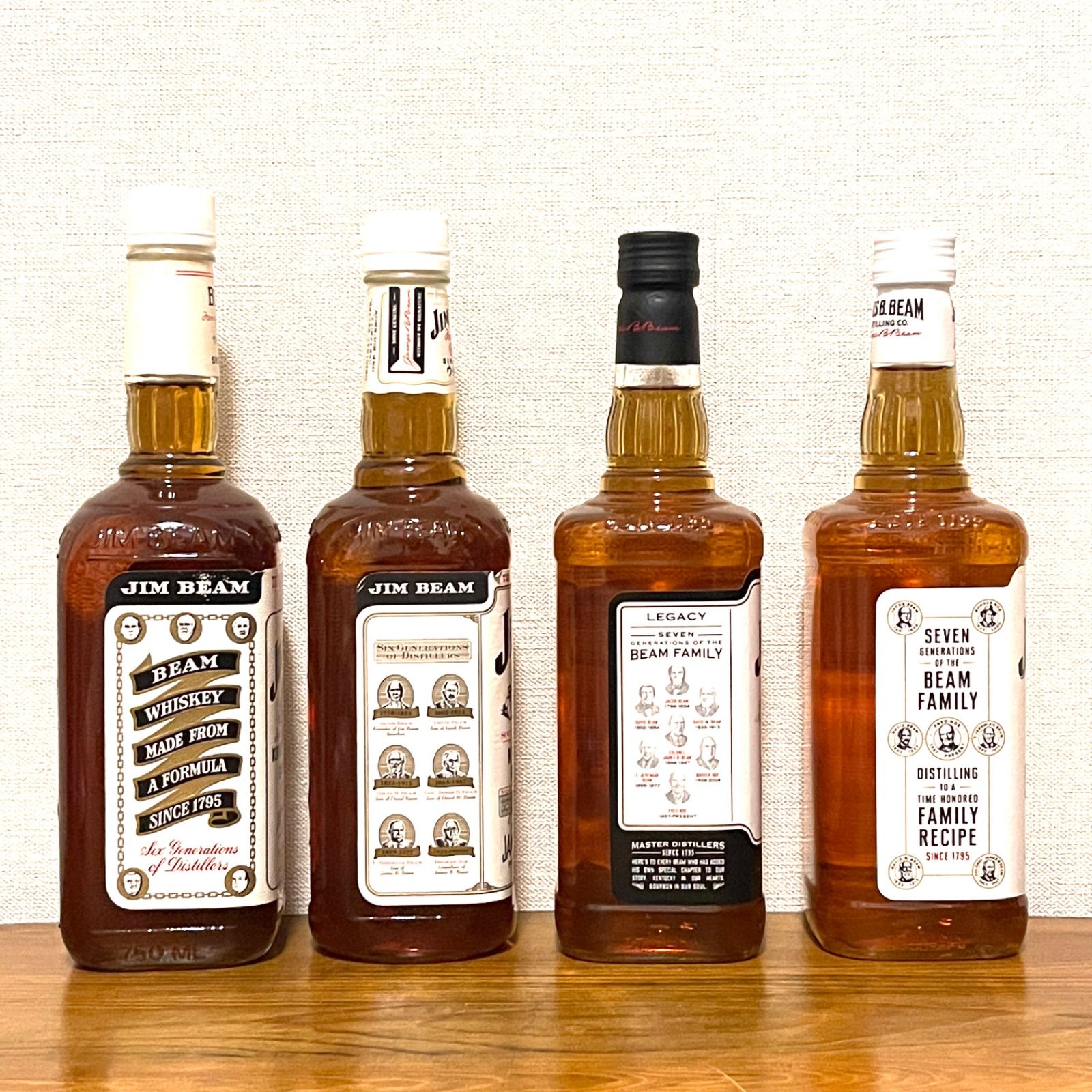 ジムビーム ラベル変遷 4本セット 現行・旧・旧旧・旧旧旧 ボトル比較