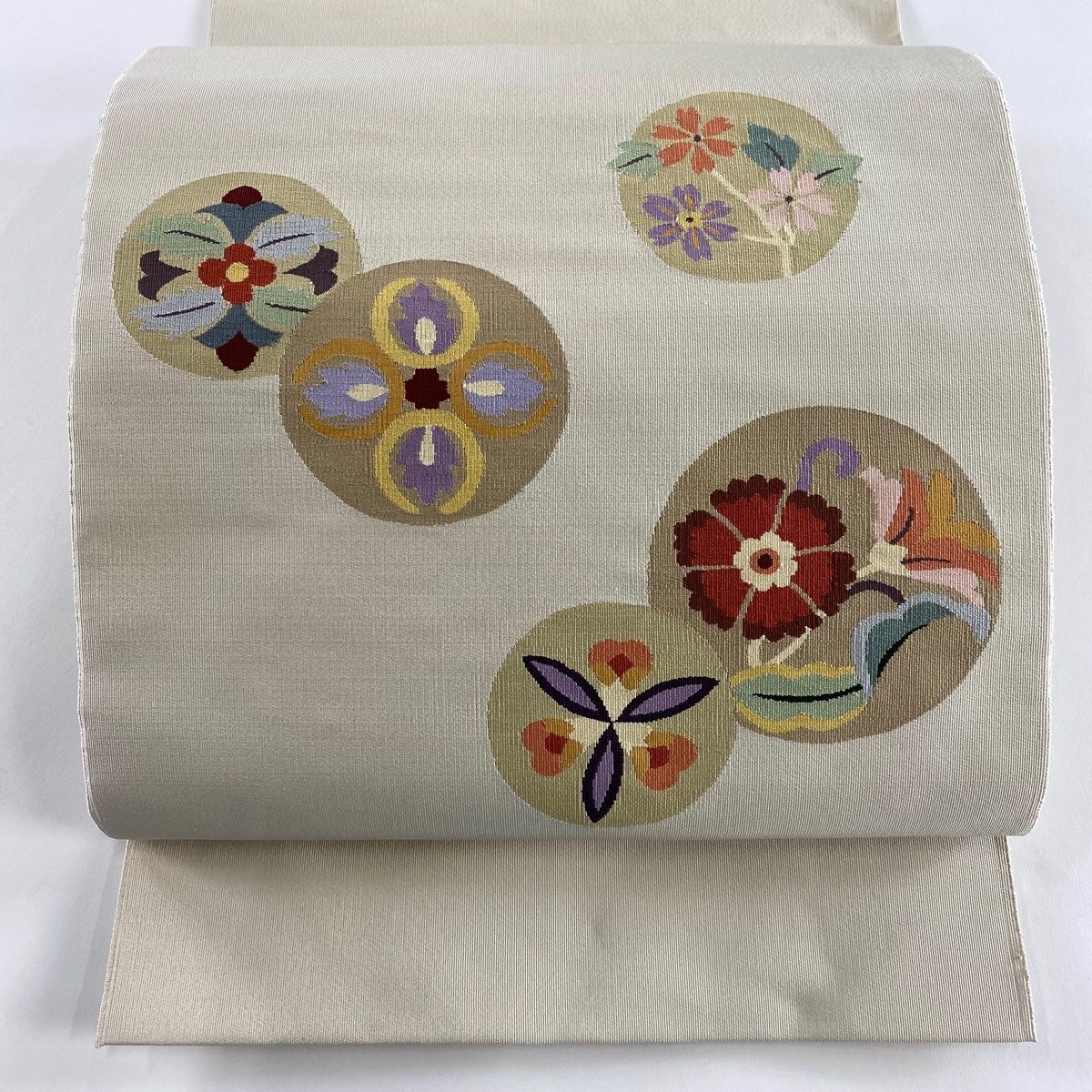 名古屋帯 秀品 松葉仕立て 八寸名古屋帯 丸文 草花 ベージュ 正絹