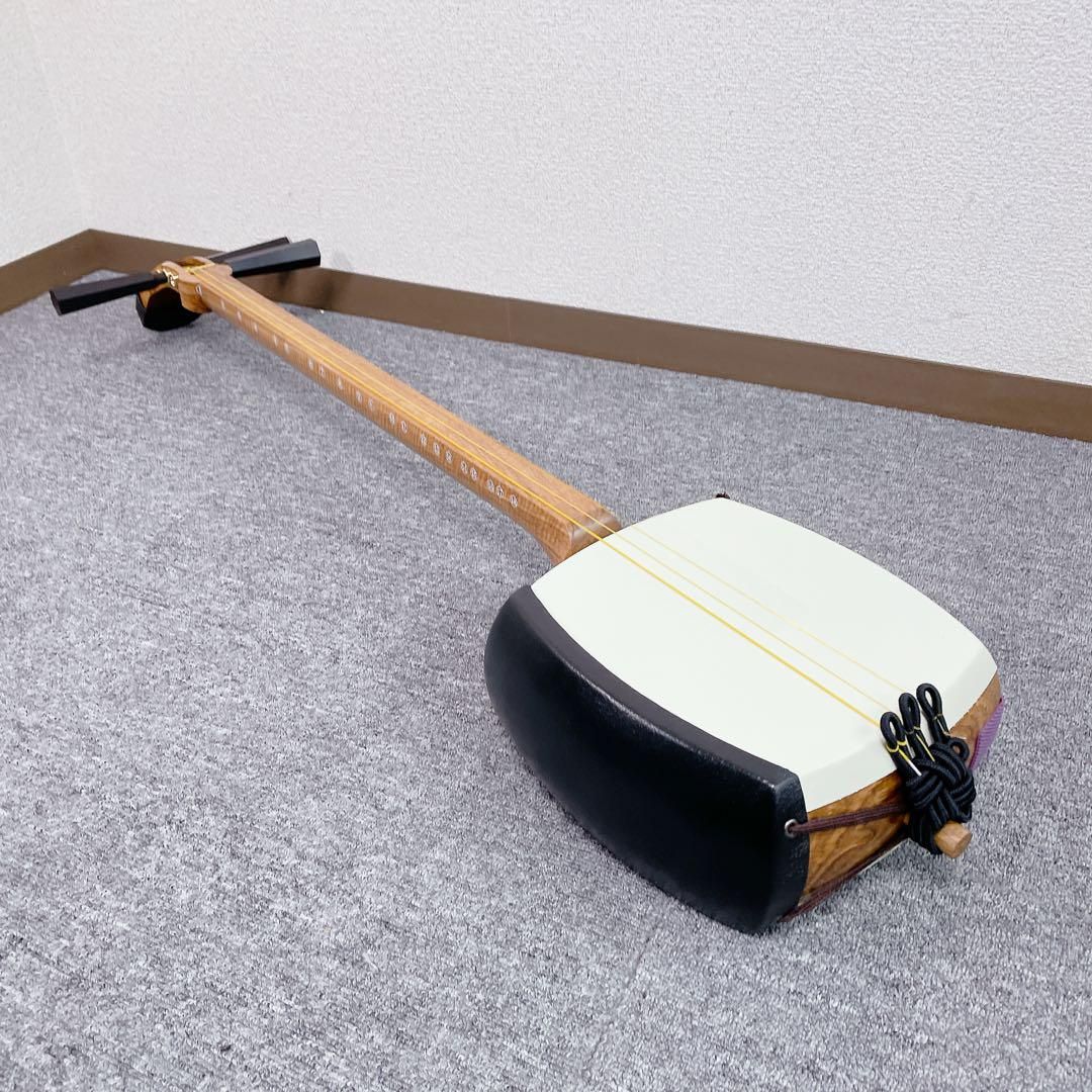 津軽三味線 延棹 花梨 丸打胴 和楽器 東さわり 太棹 津軽三味線 延棹 花梨 丸打胴 和楽器 東さわり 太棹 - メルカリ
