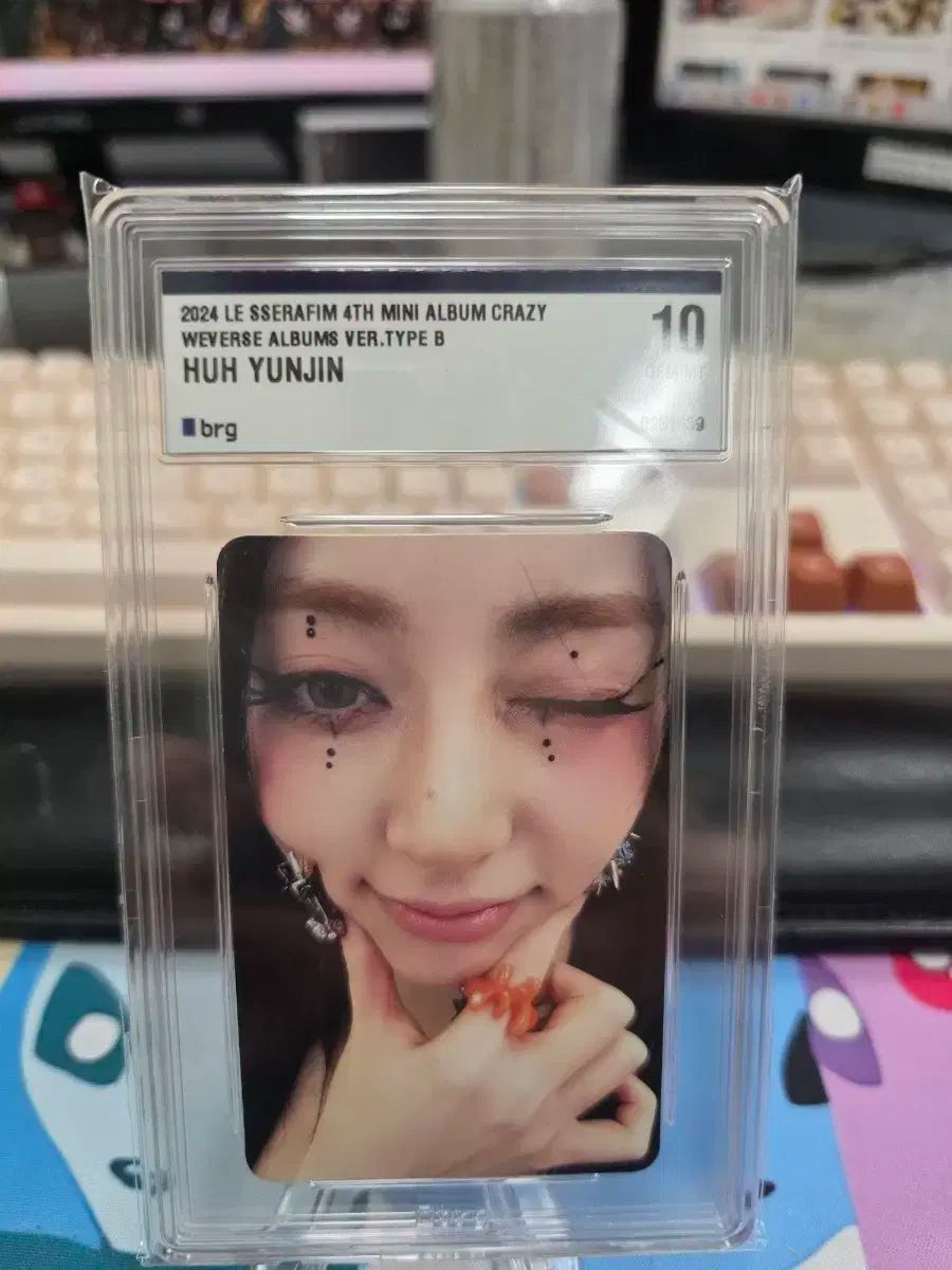 LE SSERAFIM(ルセラフィム・ルセラ) ホ・ユンジン(HUH YUNJIN) トレカ