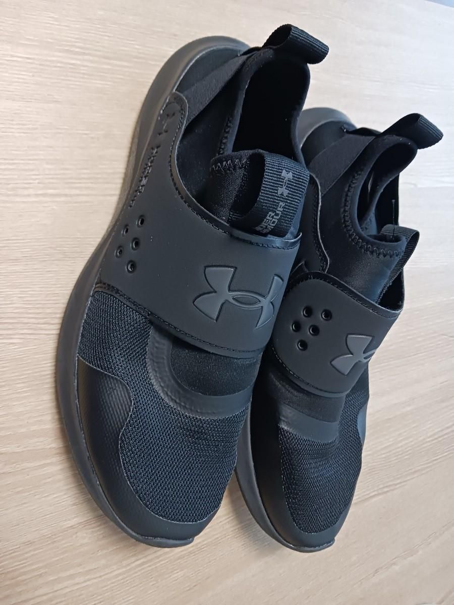 【雷市場（ポンジャン）商品韓国直送】UNDER ARMOUR(アンダーアーマー) メンズ テニスシューズ 黒 UA ランプレイ 3024870 003 ／ 280