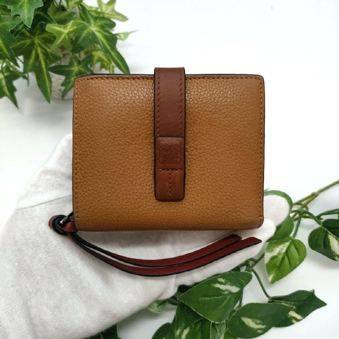 ロエベ 折り財布 コンパクトジップウォレット アナグラム ブラウン