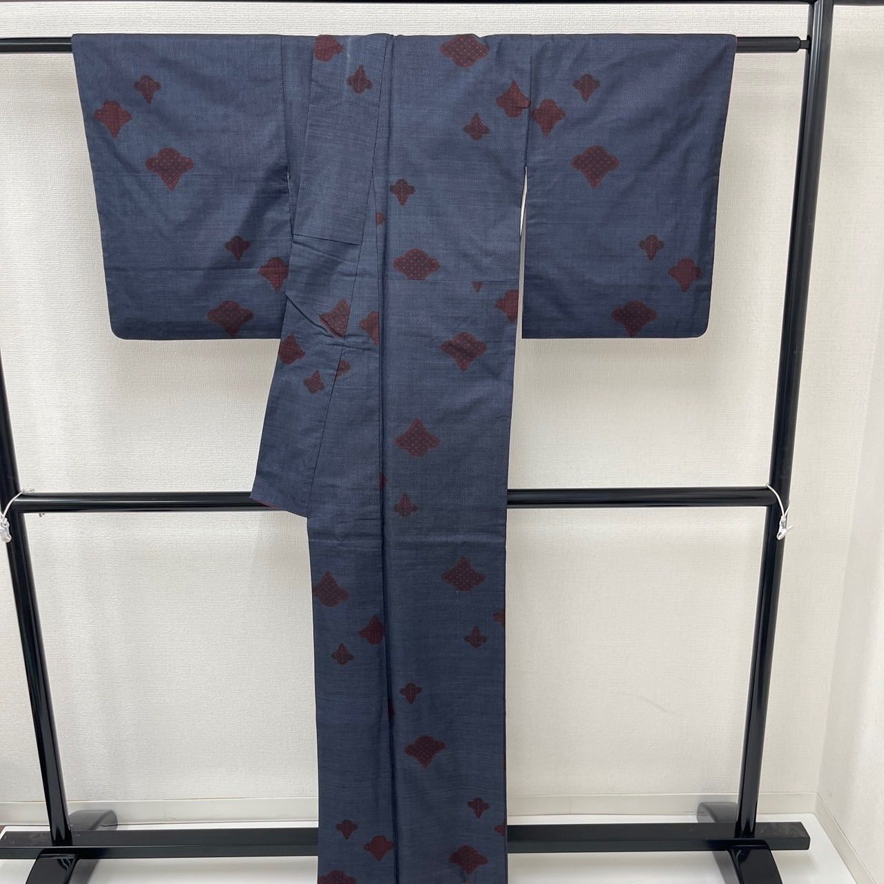 本場大島紬 泥藍染 一元式 素敵な絣柄 正絹 着物 MK-401 - メルカリ