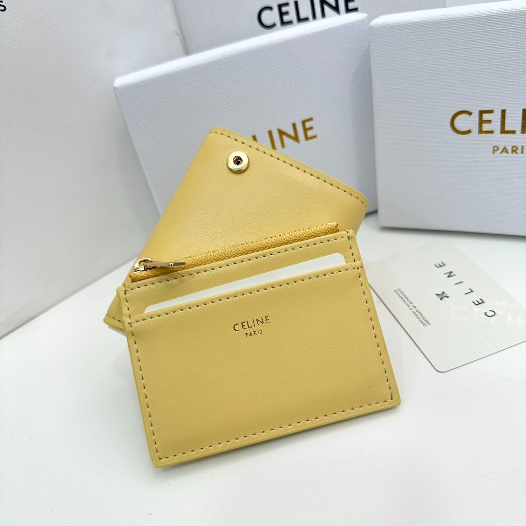 CELINE✨セリーヌ 財布 三つ折り財布 トリオンフ イエロー - メルカリ