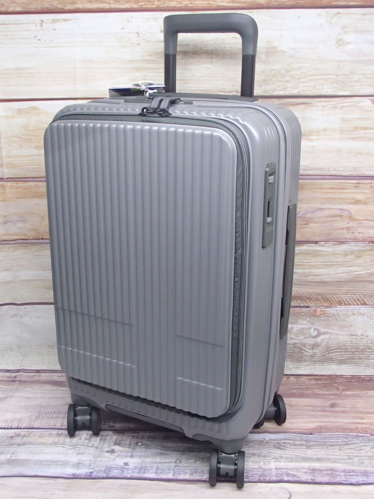 イノベーター】INV50 スーツケース 38L グレー 220520W035