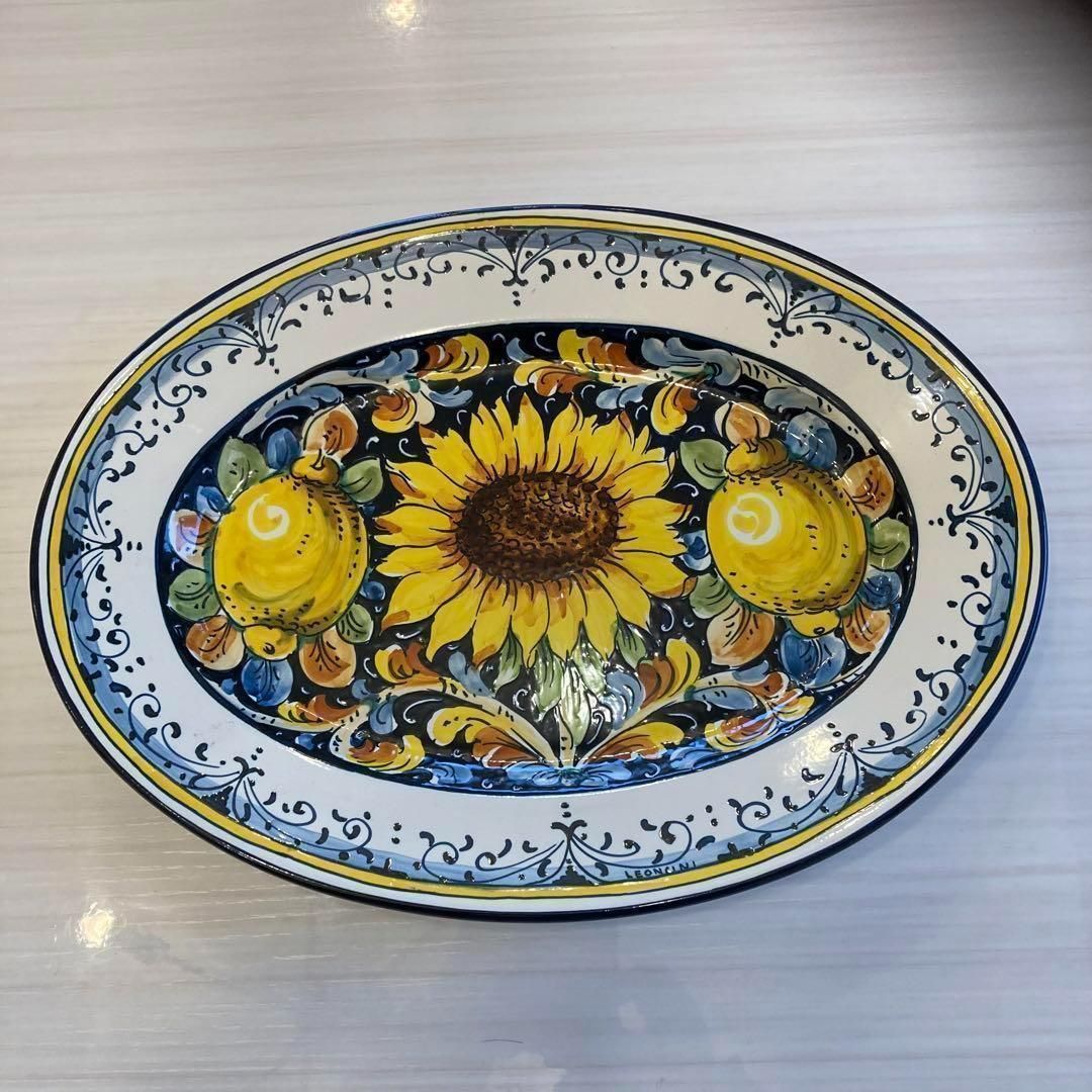 ボルジョーリ - 青い楕円形の大皿にひまわり 27cm x 37cm プレート ボルジョーリ - 青い楕円形の大皿にひまわり 27cm x 37cm