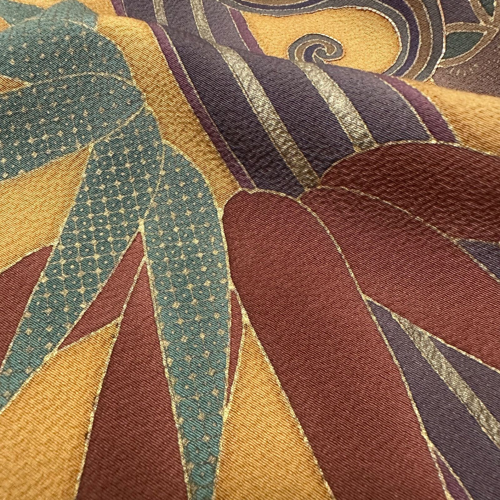 t*u様 裄69 作家物 付け下げ 縮緬 素敵なデザイン 紋なし