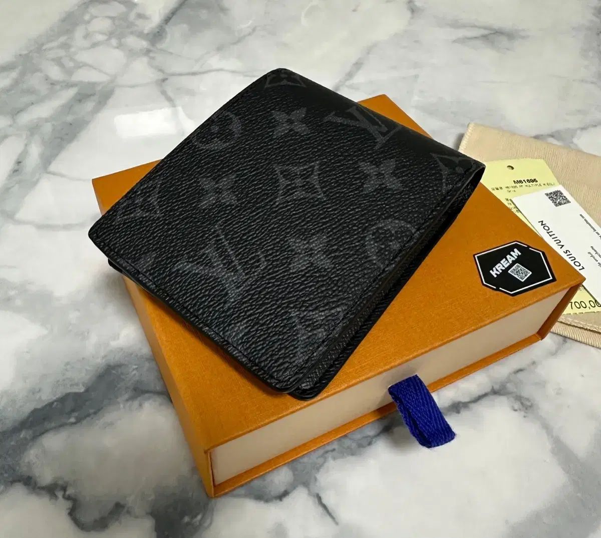 Louis Vuitton ルイヴィトン モノグラム エクリプス ミュルティプリ ウォレット M61695