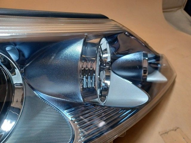 ヘッドライト X