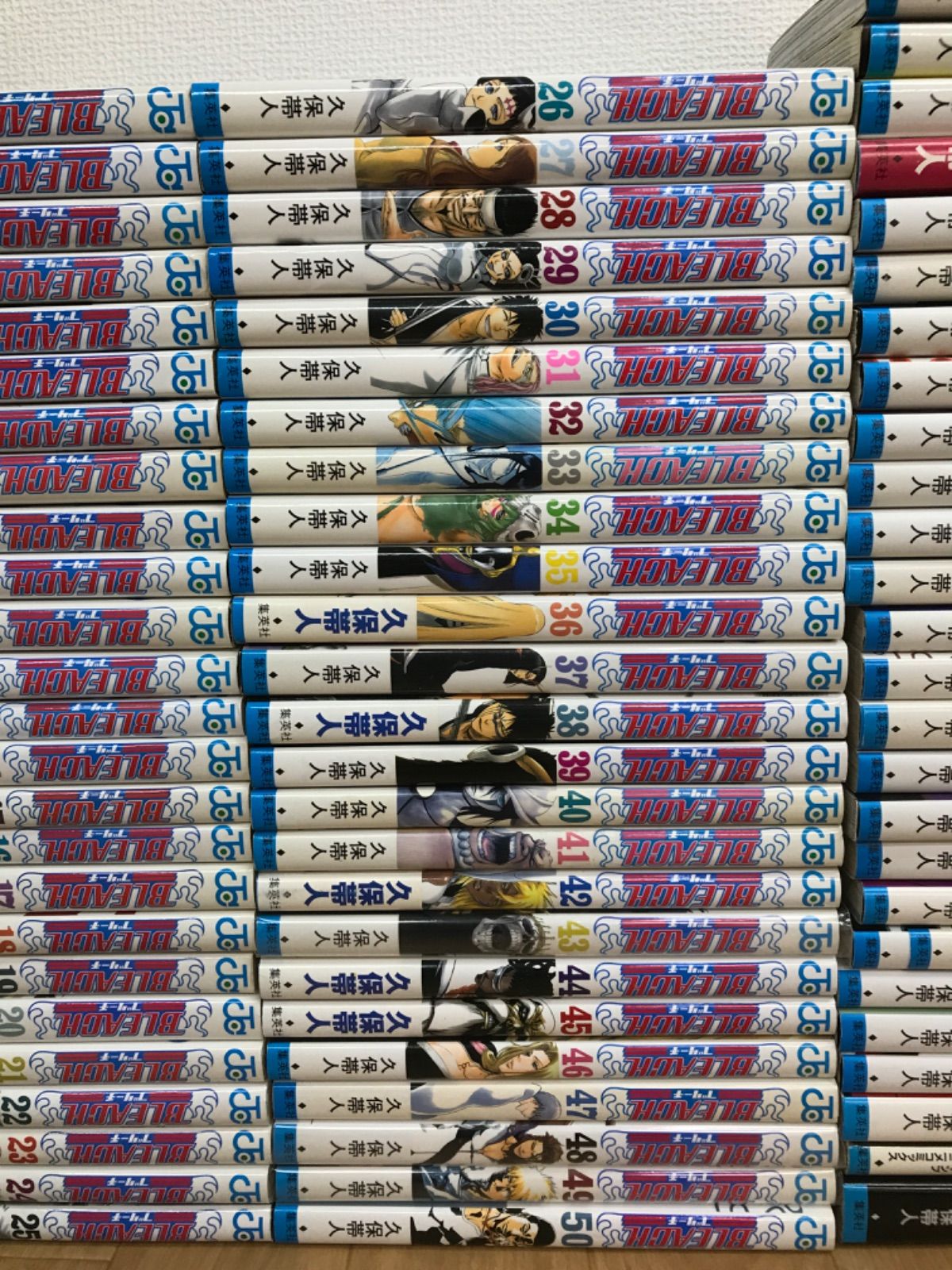 関連本2巻　ブリーチ　全巻セット　全77巻 関連本2巻 ブリーチ 全巻セット 全77巻 関連本2巻 ブリーチ 全巻