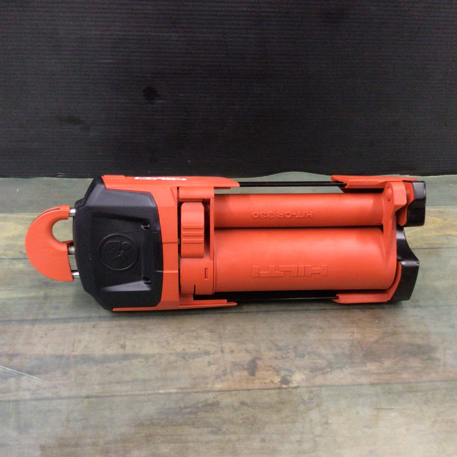 〇ヒルティ(HILTI) 手動式接着剤ディスペンサー HDM330 【東大和 〇ヒルティ(HILTI) 手動式接着剤ディスペンサー HDM330 【東大和