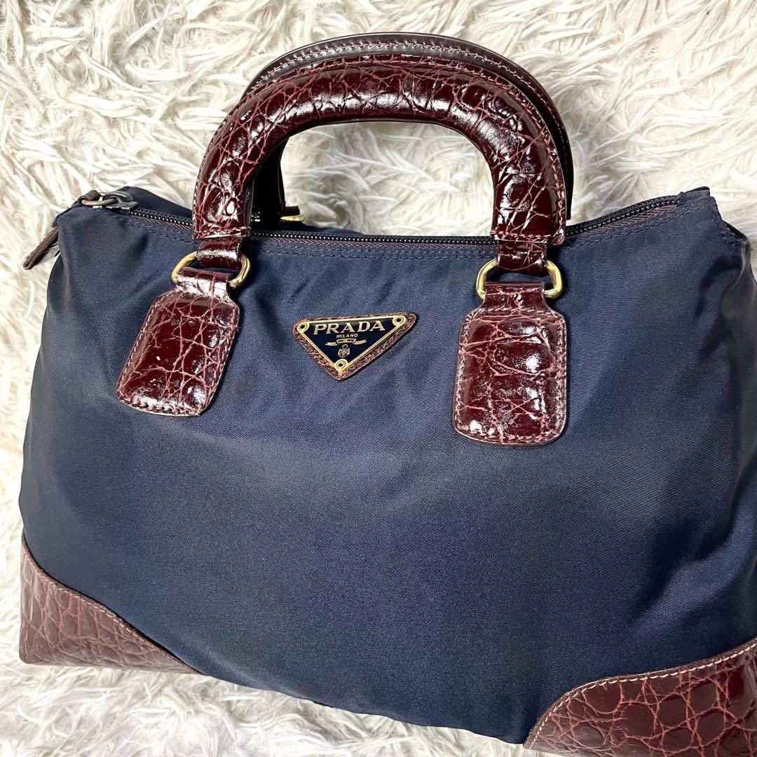 良品 PRADA プラダ 三角ロゴプレート ナイロン テスート メタル  