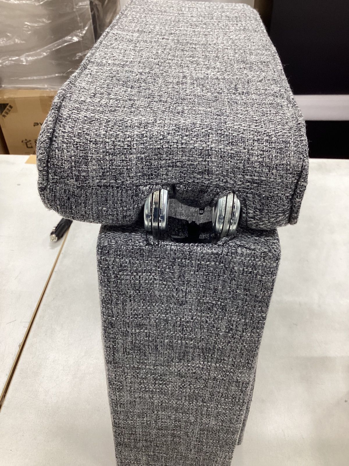 A1305 シエンタ コンソールボックス ファブリック 250926-11 WWW_JUNGLEEDGE_COM