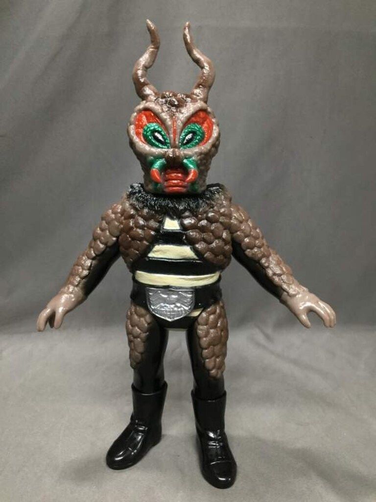 メディコム・トイ 東映レトロソフビコレクション 仮面ライダー