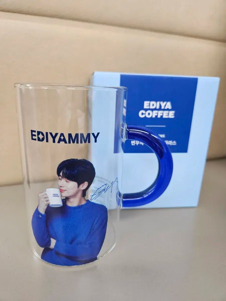 【ビョンウソク】ediya coffeeブルーグラス EDIYA COFFEE×ピョンウソク】クリアブルーグラス | サランバン