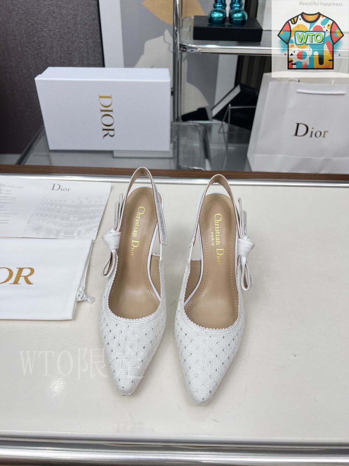 Dior 刺繍ハイヒール アルファベットロゴリボンサンダル01