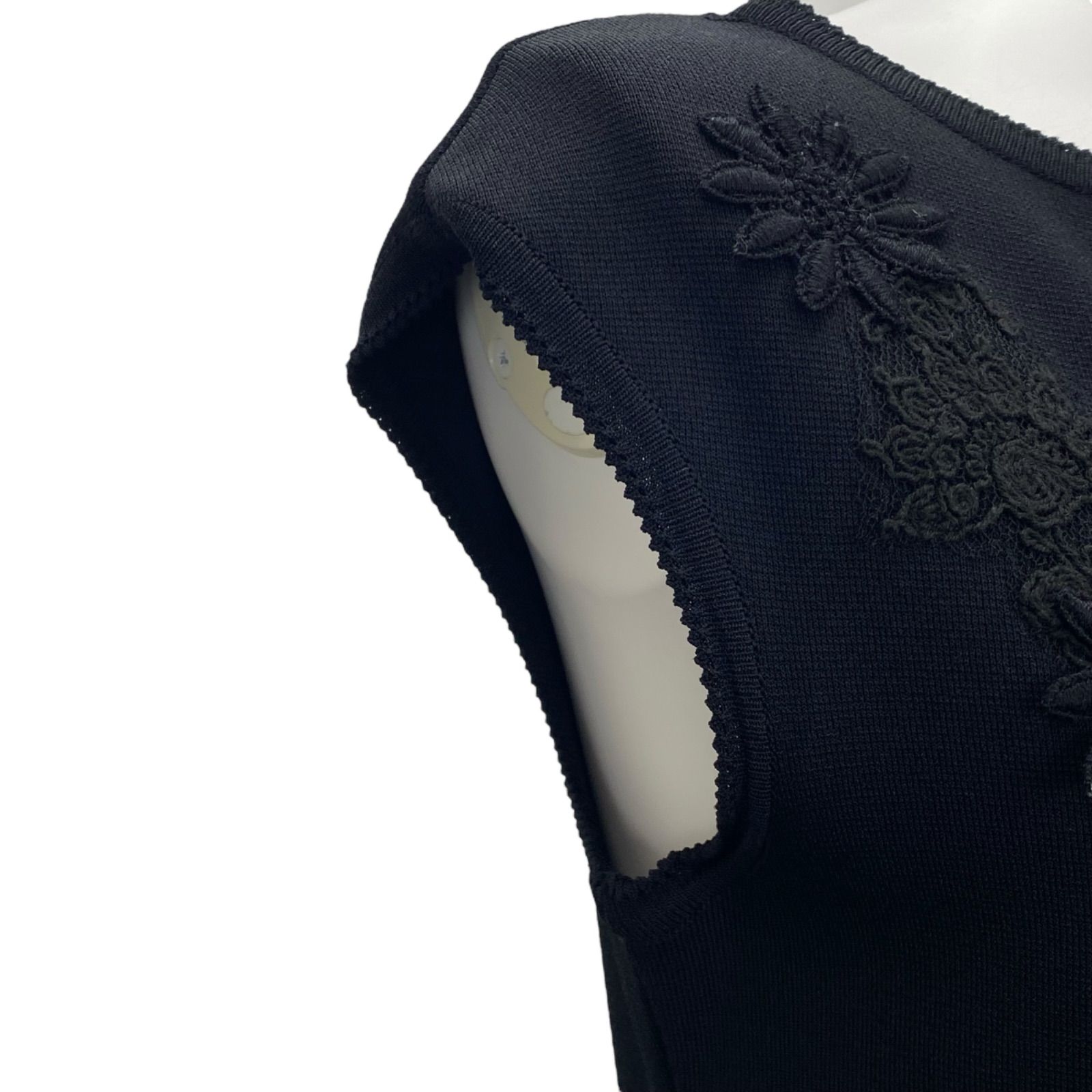 ブルマリン Blumarine ワンピース ノースリーブ 膝丈 刺繍