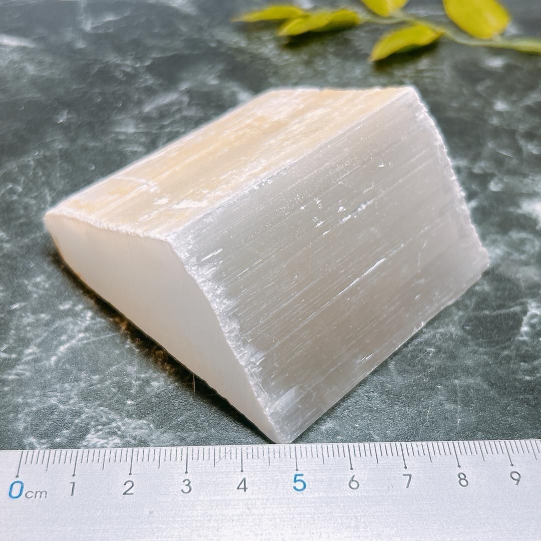 完璧主義 E13829】セレナイト 繊維石膏 サティンスパー 天然石 鉱物 原石 研究・実験用薬品