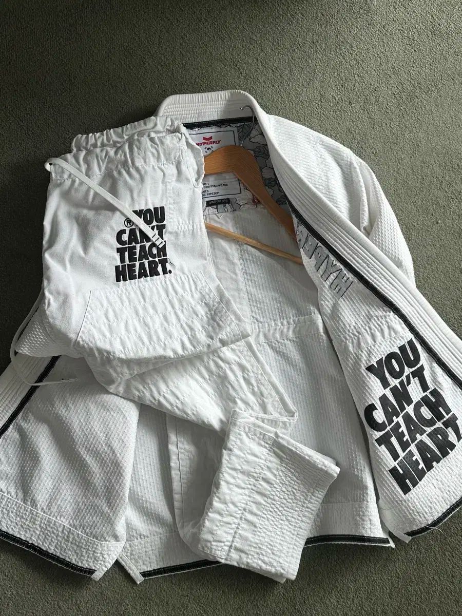 ハイパーフライ 柔術 Jiu-Jitsu 胴着 A1L