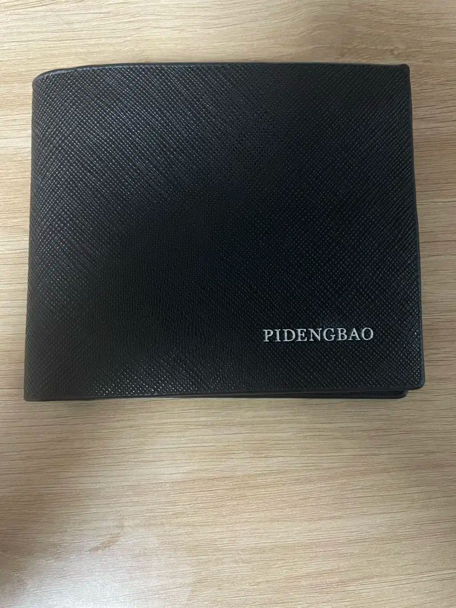 【雷市場（ポンジャン）商品韓国直送】 メンズ 二つ折り財布 販売