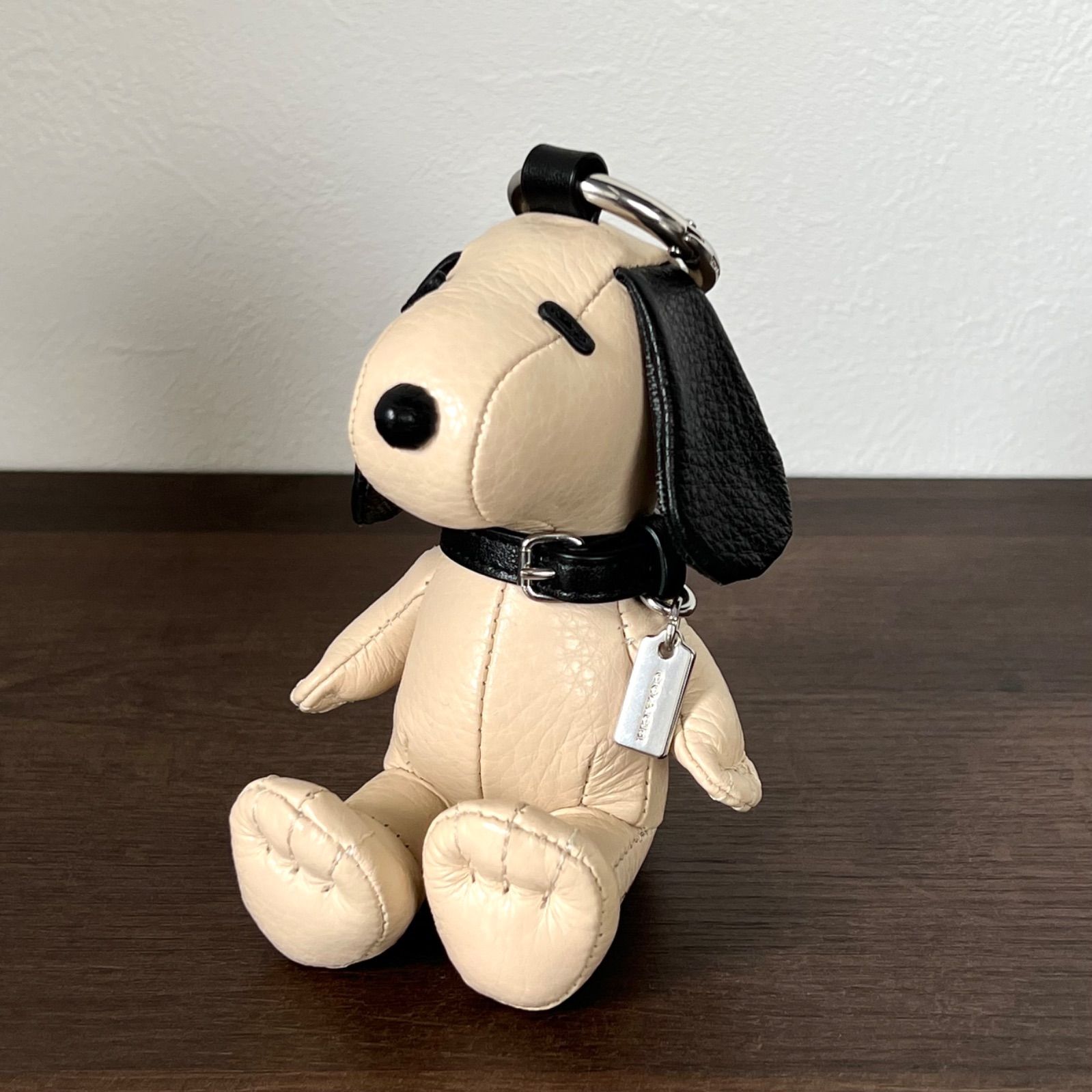 コーチCOACH スヌーピーコラボぬいぐるみキーホルダーバックチャーム