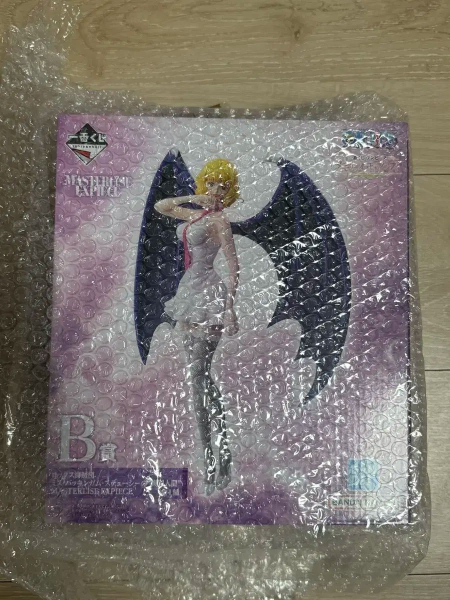 ONE PIECE ワンピース 一番くじ メモリ オーブ ヒロイン b 賞 スチューシー
