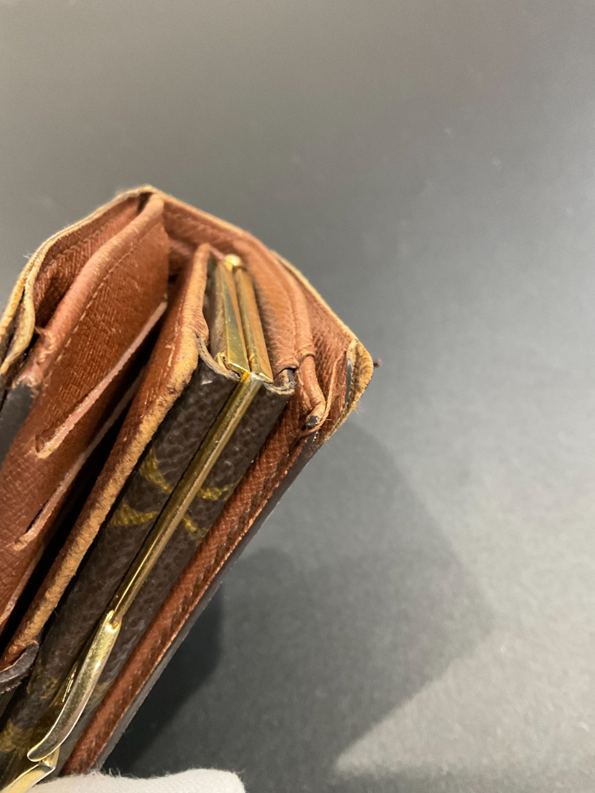 ポルトモネヴィエノワ B25080061